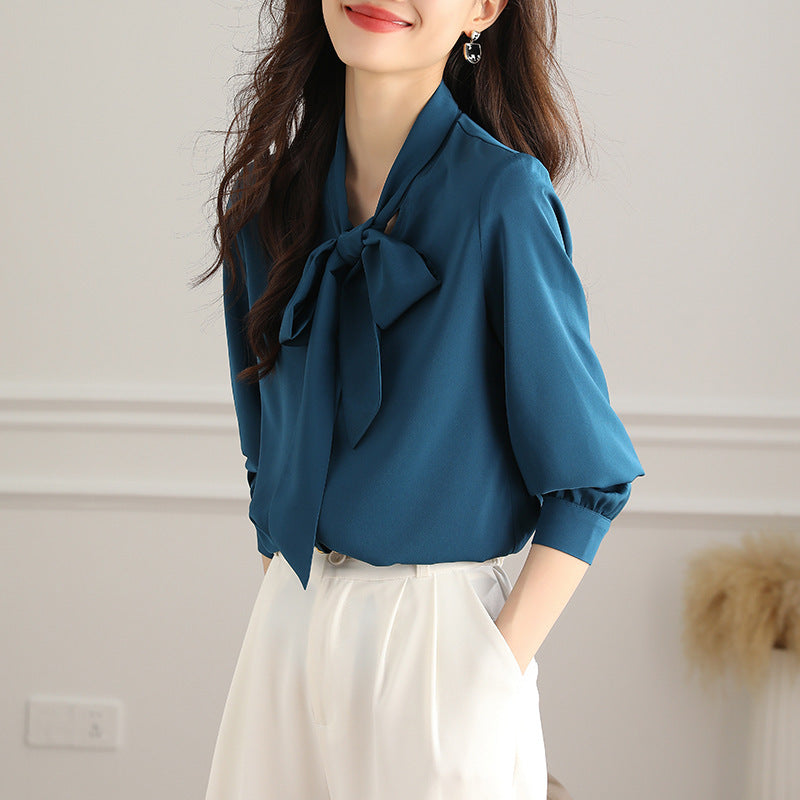 Blusa satinada con lazada - Modelo Alejandra