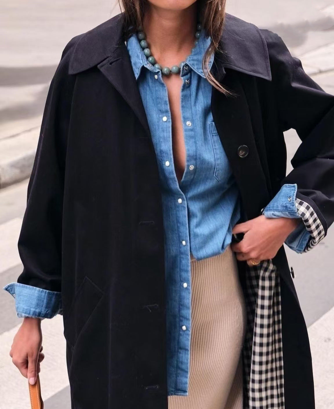 Gabardina recta con el interior a cuadraditos - Modelo London