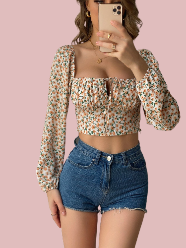 Blusa crop con estampado floral - Modelo Alba