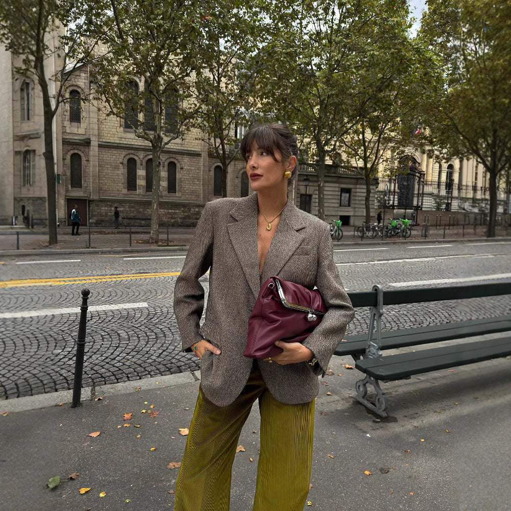 Blazer de lana de con estampado de espiga minimalista - Modelo Field