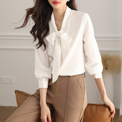 Blusa satinada con lazada - Modelo Alejandra
