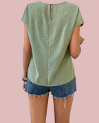 Blusa con croché en su manga corta - Modelo Holiday